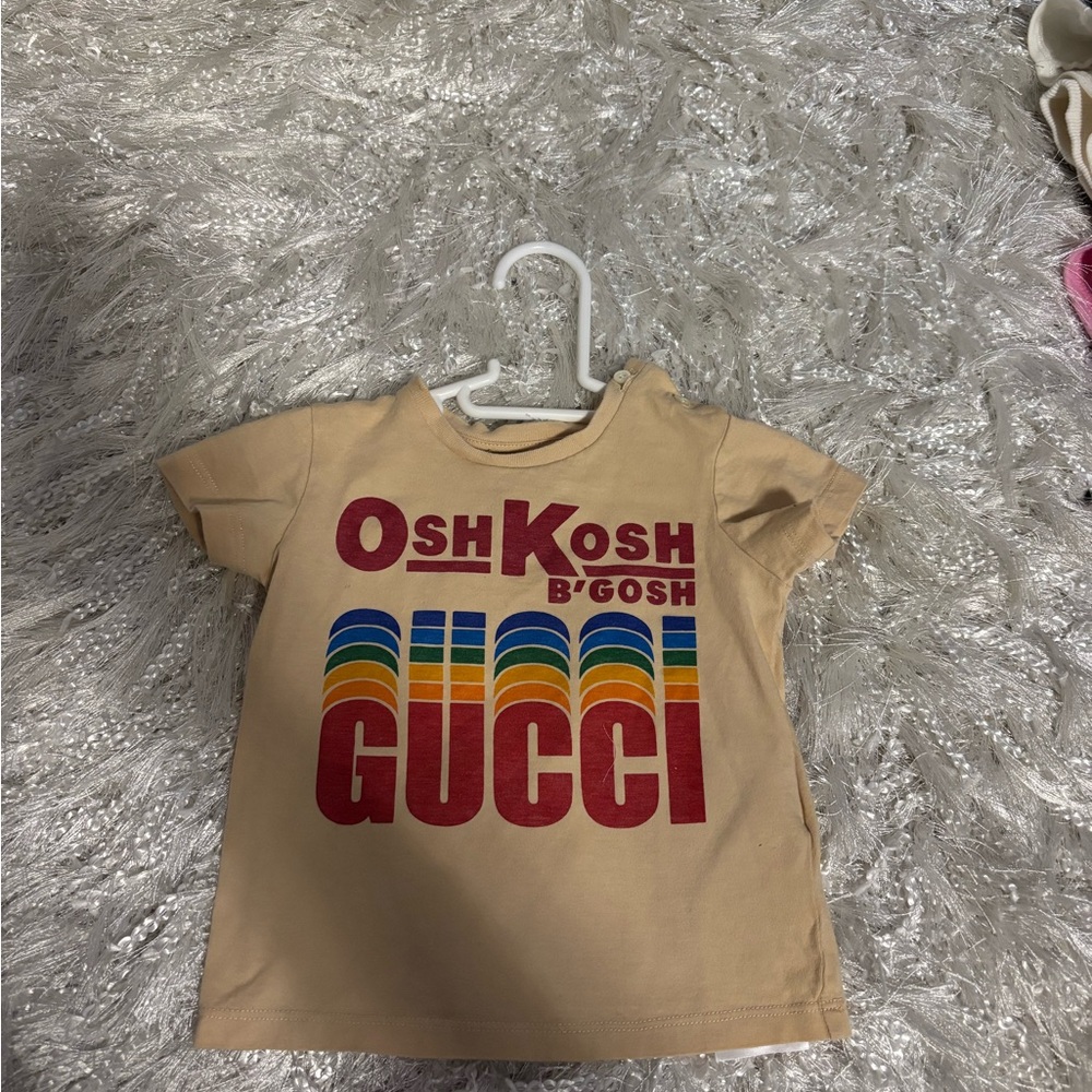 OshKosh B'gosh Kids Beige Graphic T-Shirt